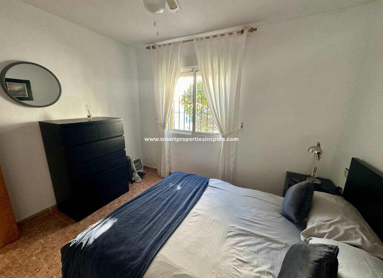Wederverkoop - Semi Detached Villa - La Marina - Urbanización La Marina