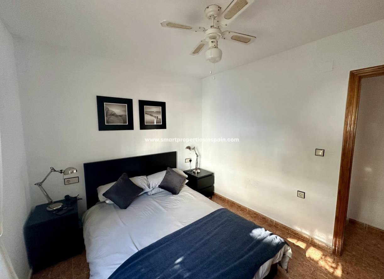 Wederverkoop - Semi Detached Villa - La Marina - Urbanización La Marina