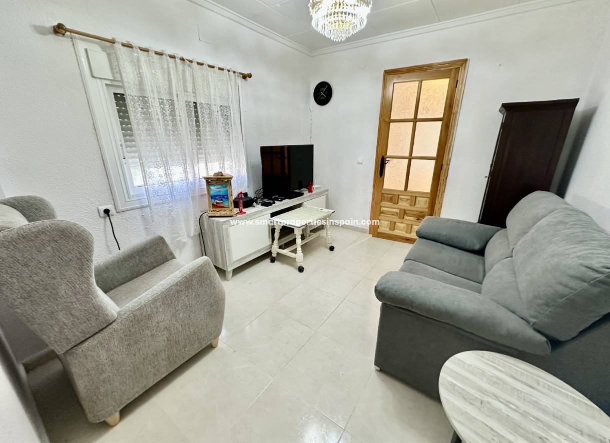 Wederverkoop - Semi Detached Villa - La Marina - Urbanización La Marina
