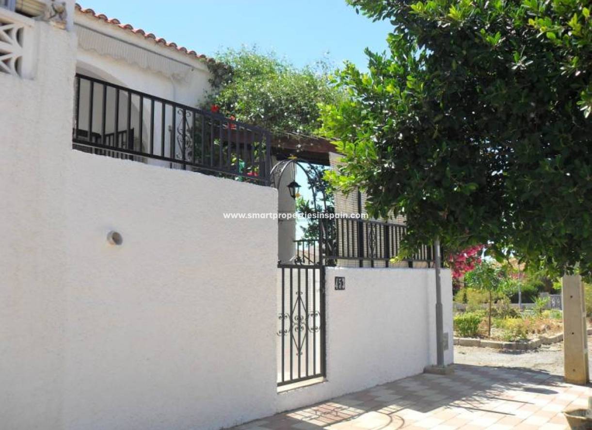 Wederverkoop - Townhouse - La Marina - Urbanización La Marina