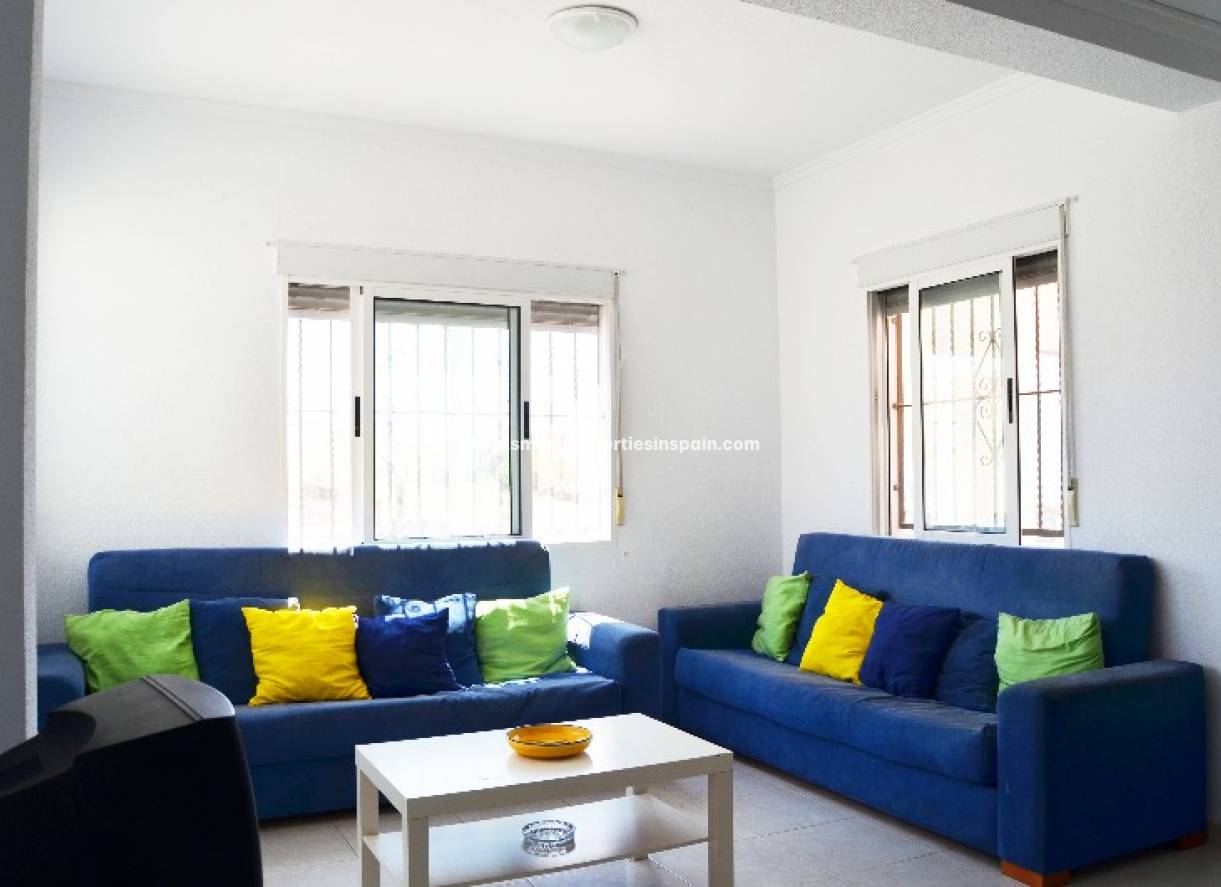 Wederverkoop - Townhouse - La Marina - Urbanización La Marina