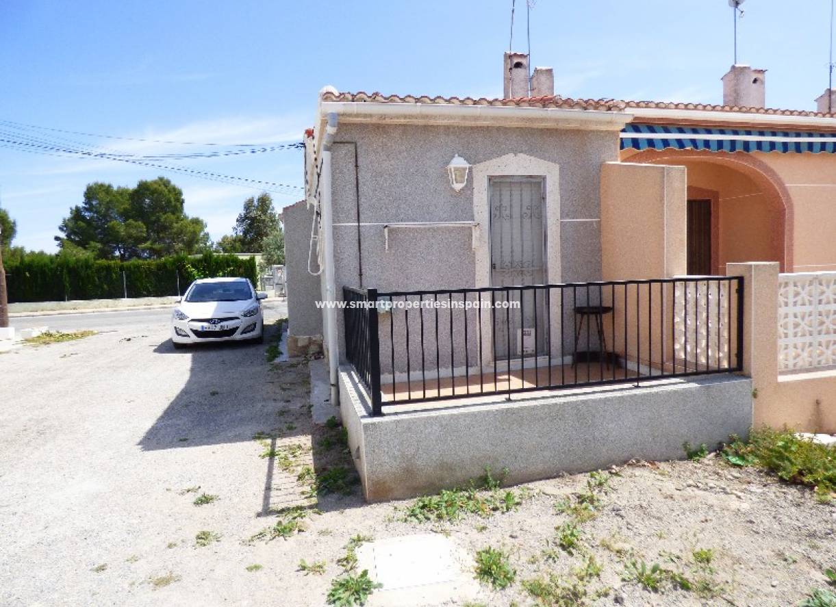 Wederverkoop - Townhouse - La Marina - Urbanización La Marina