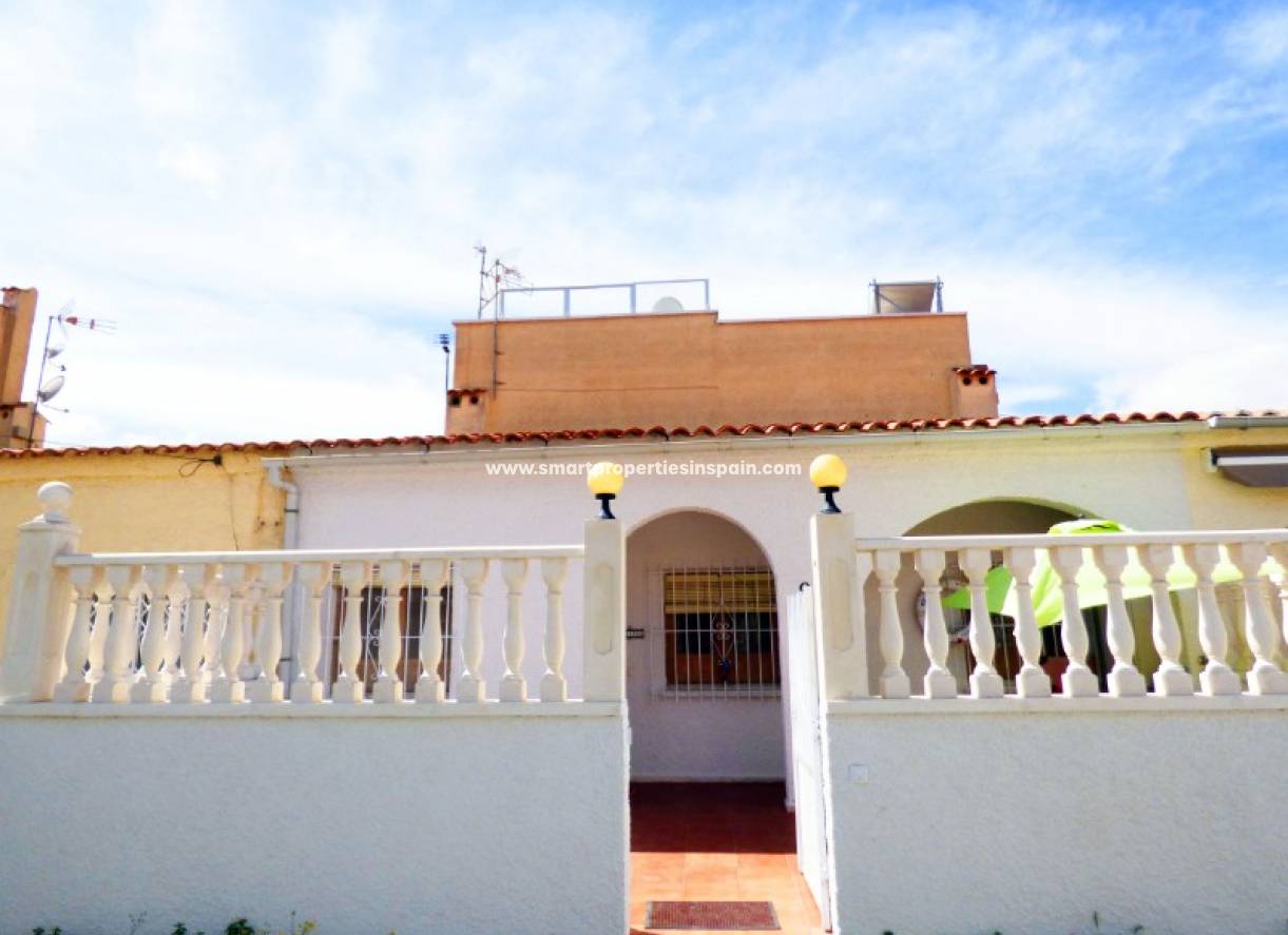 Wederverkoop - Townhouse - La Marina - Urbanización La Marina