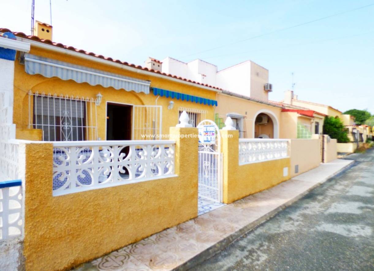 Wederverkoop - Townhouse - La Marina - Urbanización La Marina