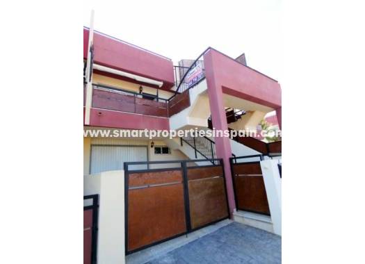 Wederverkoop - Townhouse - La Marina - Urbanización La Marina