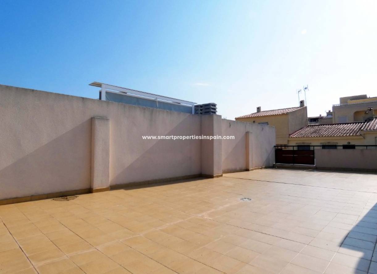 Wederverkoop - Townhouse - La Marina - Urbanización La Marina