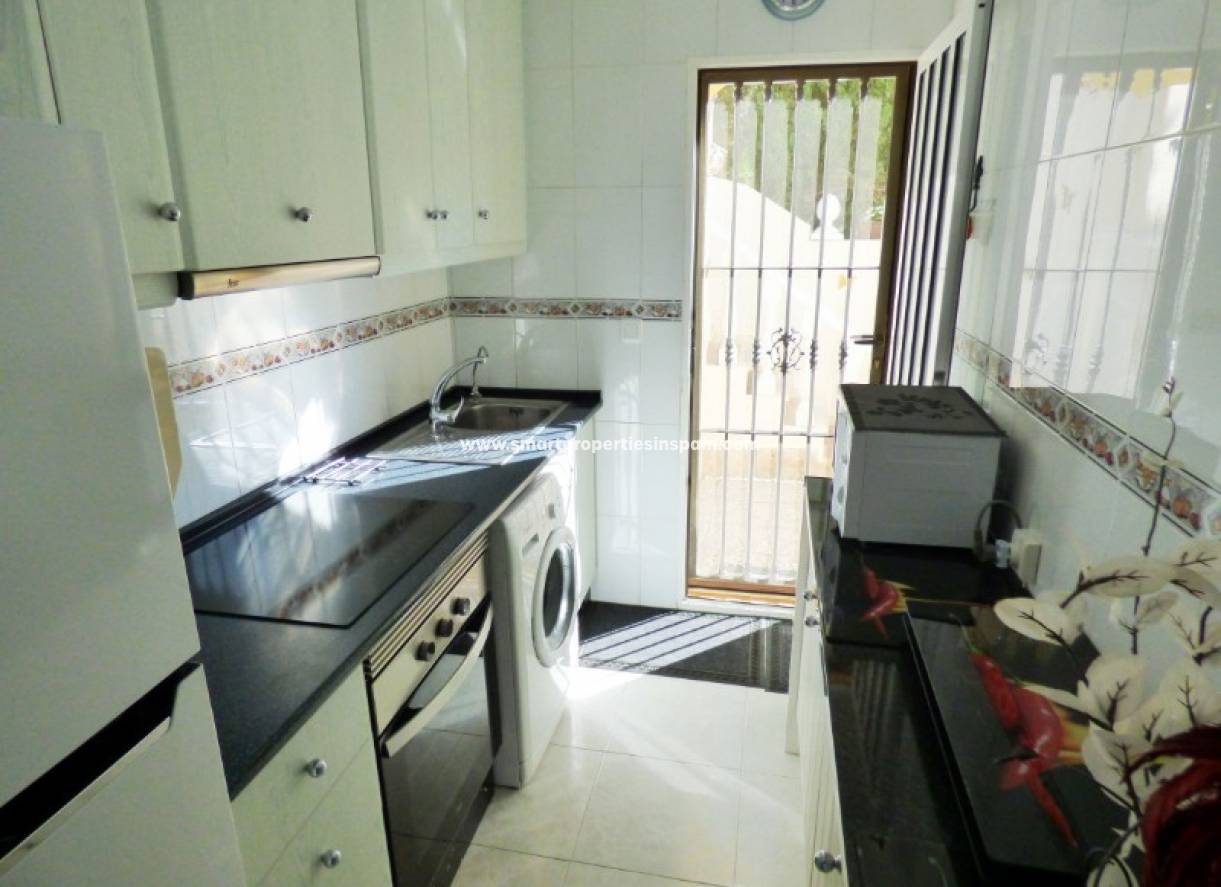 Wederverkoop - Townhouse - La Marina - Urbanización La Marina