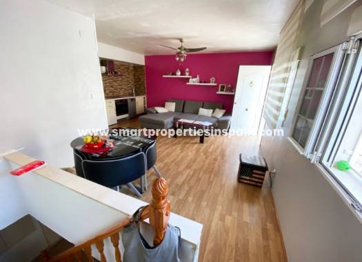Wederverkoop - Townhouse - La Marina - Urbanización La Marina