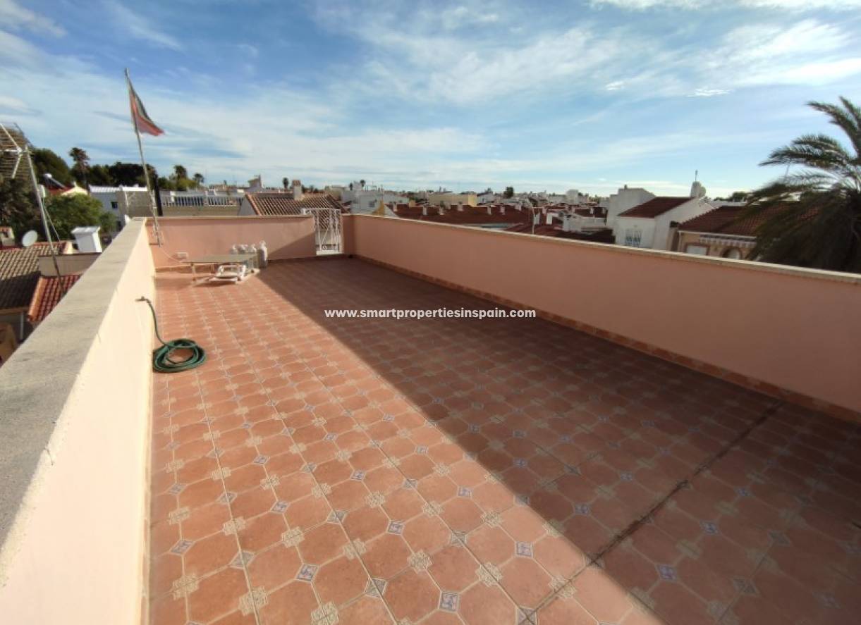 Wederverkoop - Townhouse - La Marina - Urbanización La Marina