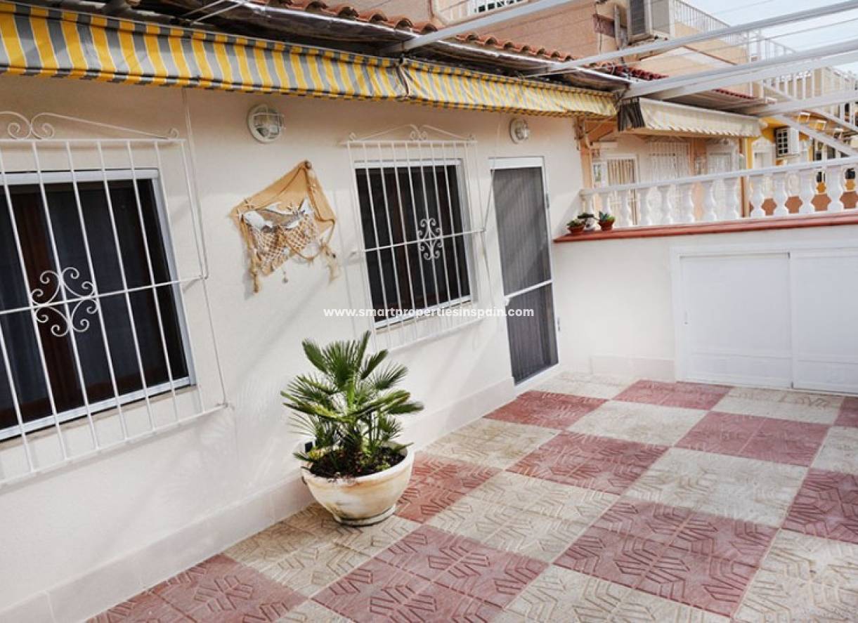 Wederverkoop - Townhouse - La Marina - Urbanización La Marina