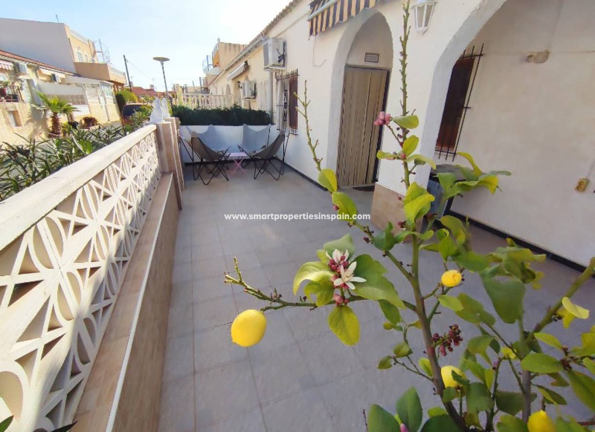 Wederverkoop - Townhouse - La Marina - Urbanización La Marina