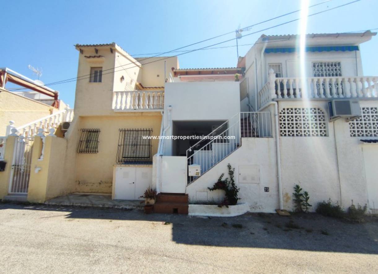 Wederverkoop - Townhouse - La Marina - Urbanización La Marina