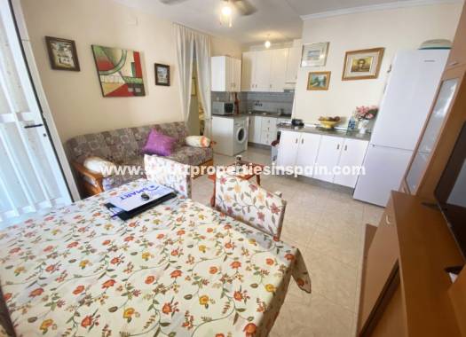 Wederverkoop - Townhouse - La Marina - Urbanización La Marina