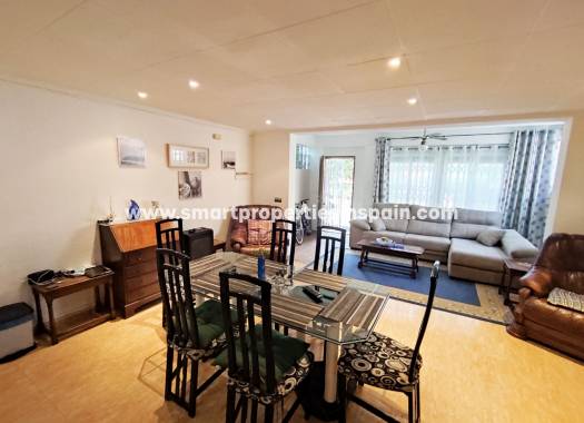 Wederverkoop - Townhouse - La Marina - Urbanización La Marina