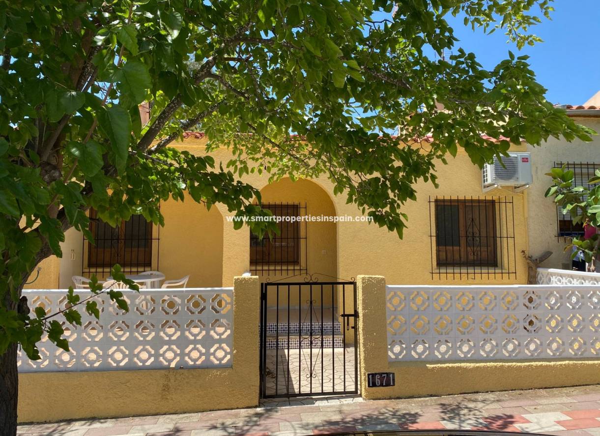 Wederverkoop - Townhouse - La Marina - Urbanización La Marina