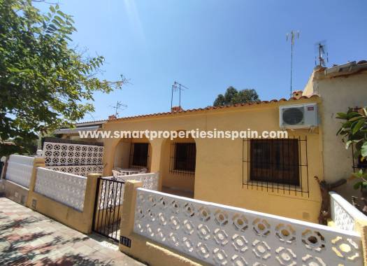 Wederverkoop - Townhouse - La Marina - Urbanización La Marina