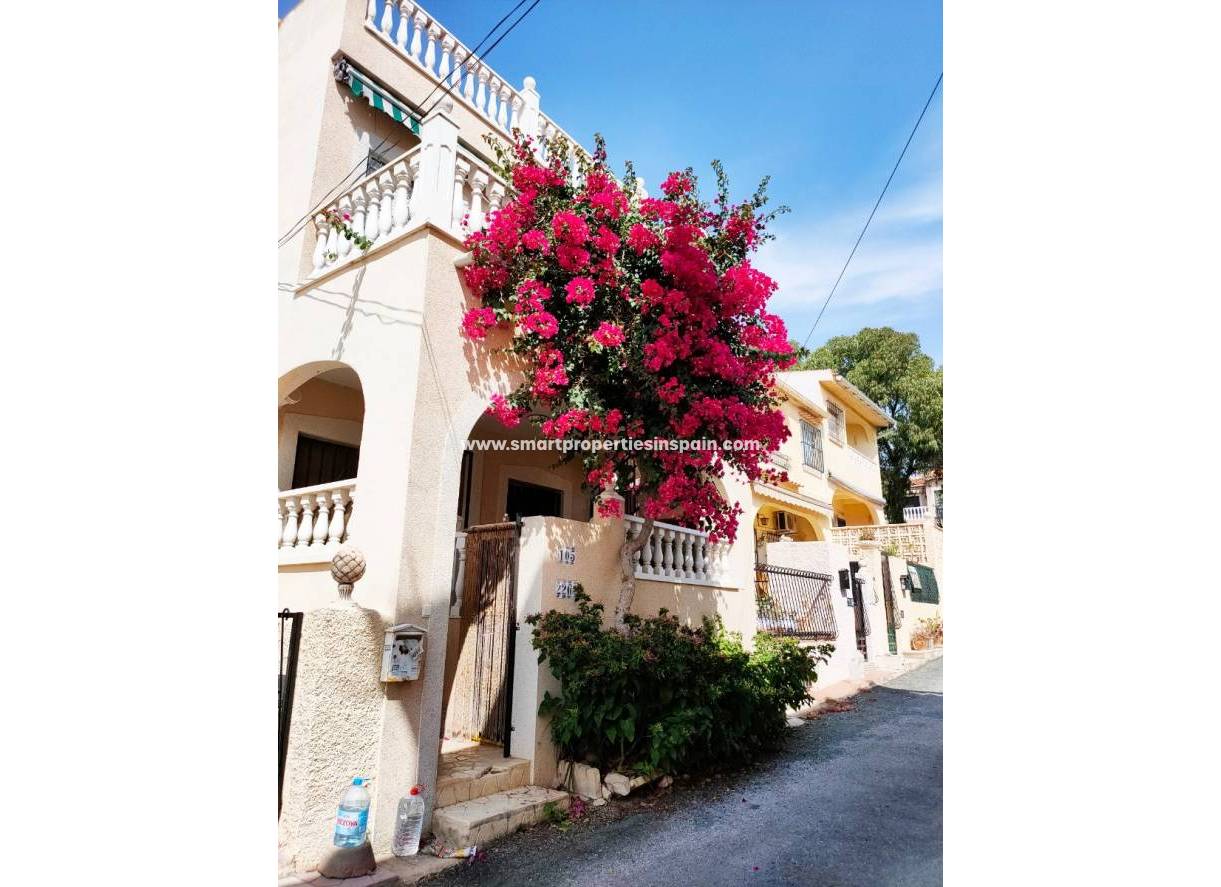 Wederverkoop - Townhouse - La Marina - Urbanización La Marina