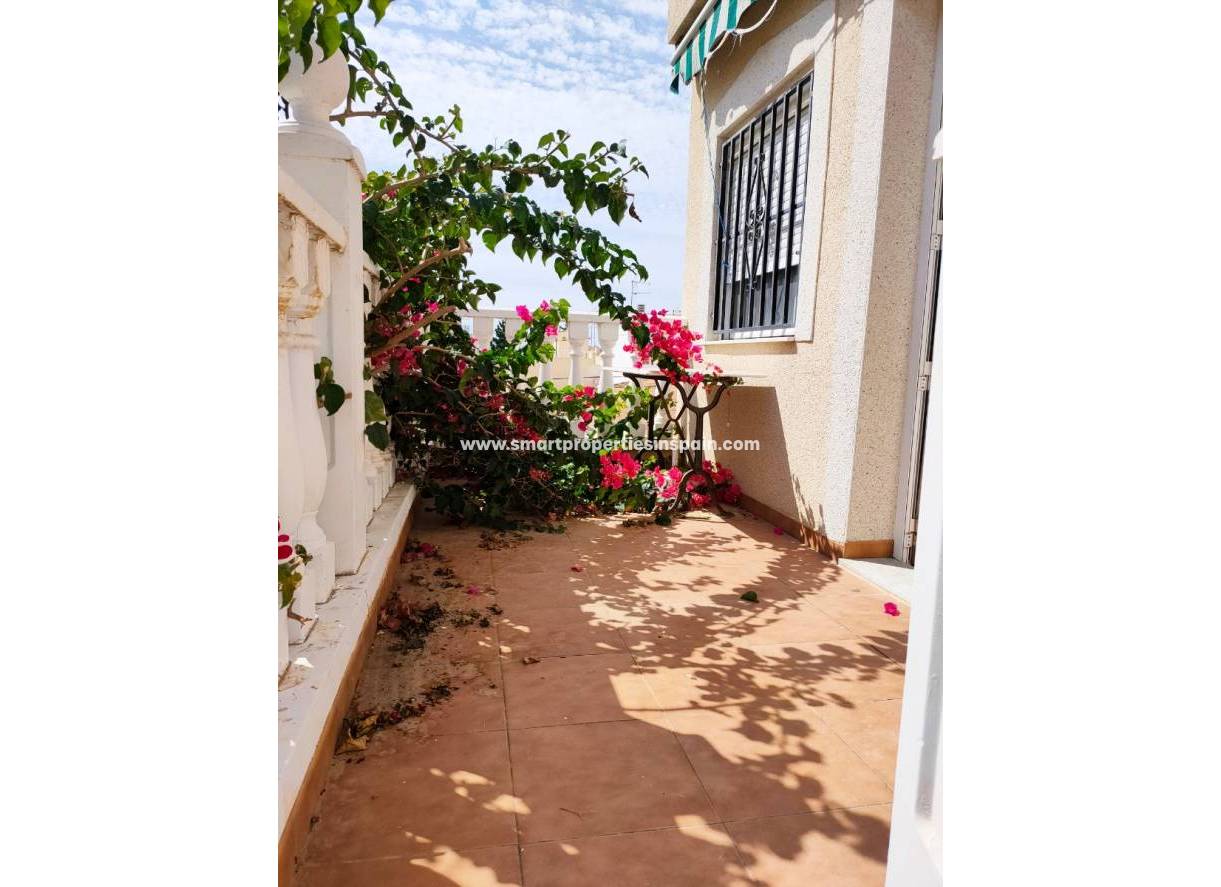 Wederverkoop - Townhouse - La Marina - Urbanización La Marina