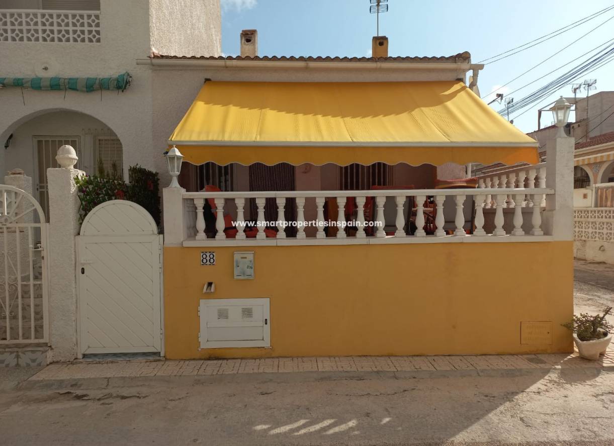 Wederverkoop - Townhouse - La Marina - Urbanización La Marina