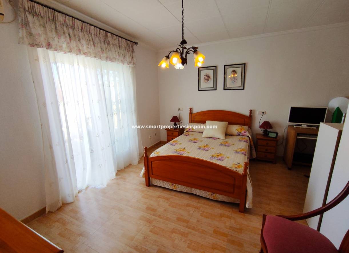 Wederverkoop - Townhouse - La Marina - Urbanización La Marina