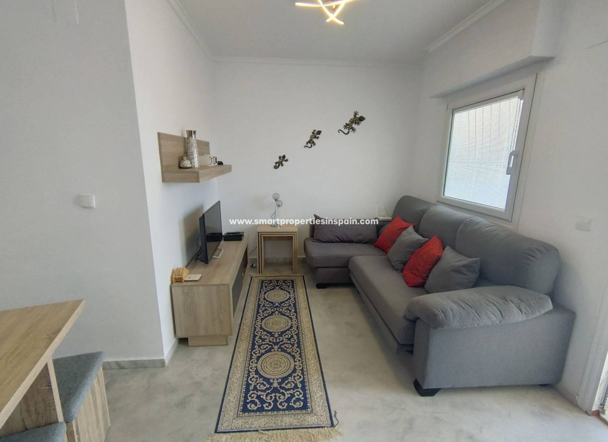 Wederverkoop - Townhouse - La Marina - Urbanización La Marina