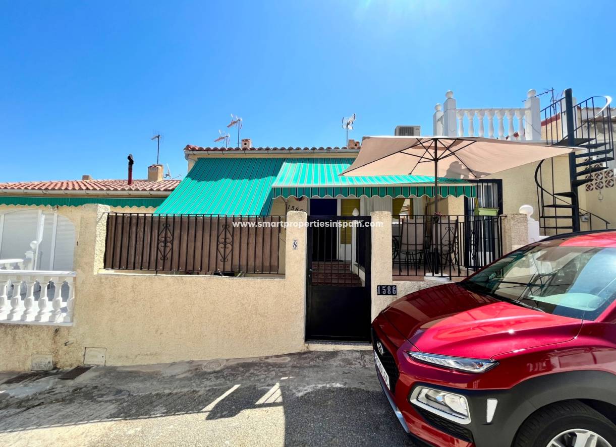 Wederverkoop - Townhouse - La Marina - Urbanización La Marina