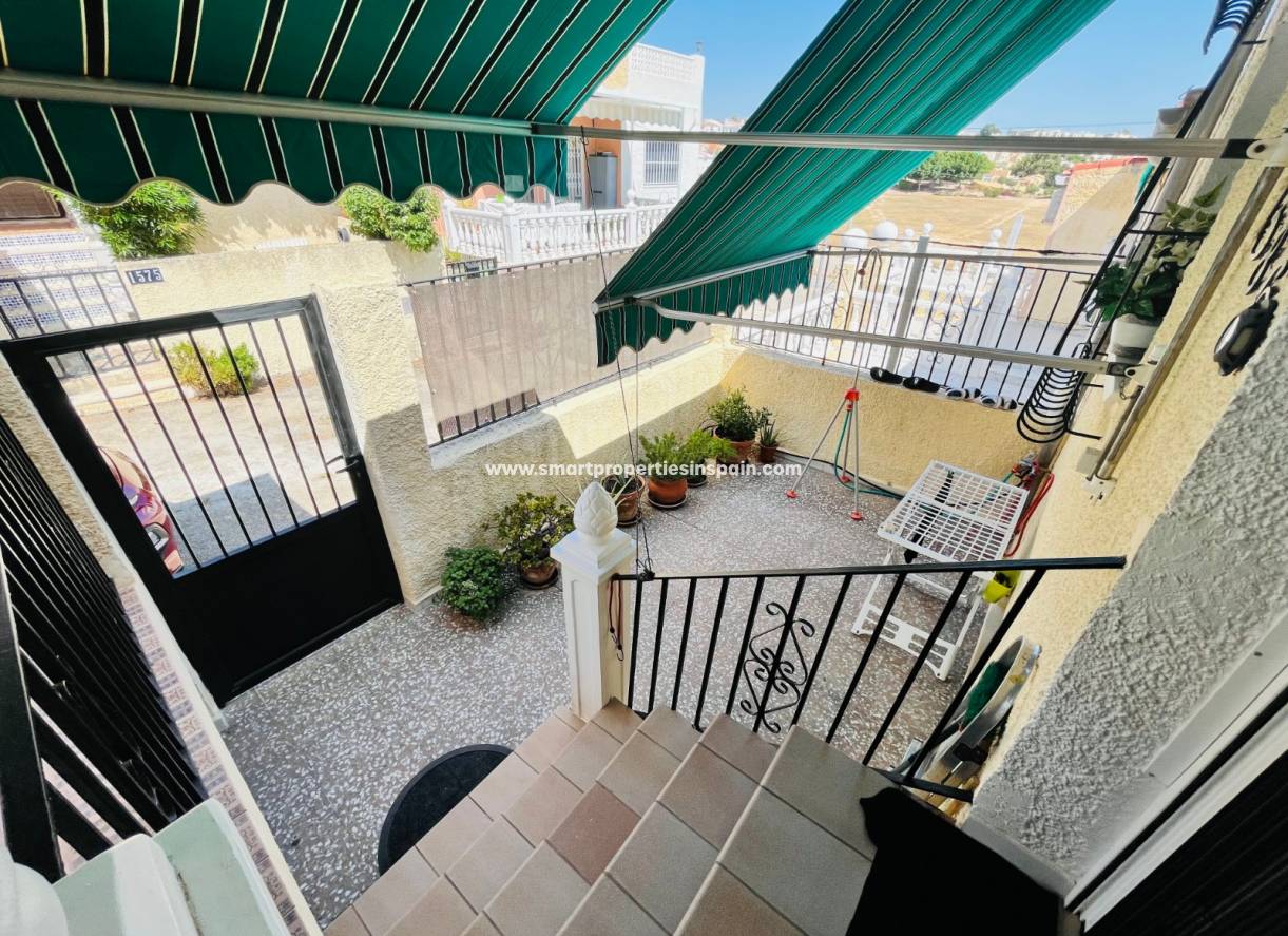 Wederverkoop - Townhouse - La Marina - Urbanización La Marina