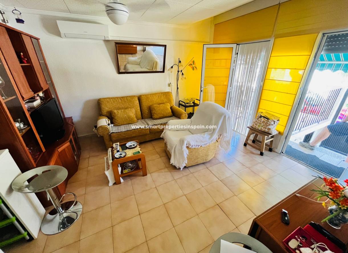 Wederverkoop - Townhouse - La Marina - Urbanización La Marina