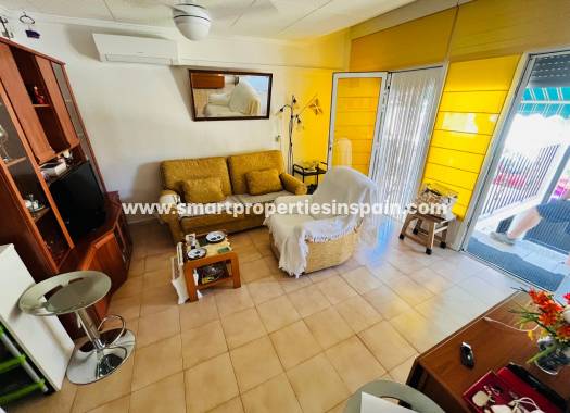 Wederverkoop - Townhouse - La Marina - Urbanización La Marina