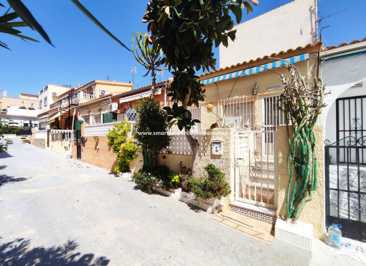 Wederverkoop - Townhouse - La Marina - Urbanización La Marina