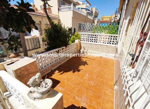 Wederverkoop - Townhouse - La Marina - Urbanización La Marina