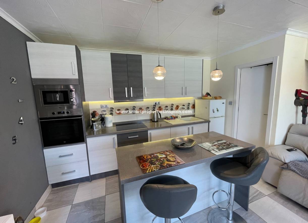 Wederverkoop - Townhouse - La Marina - Urbanización La Marina