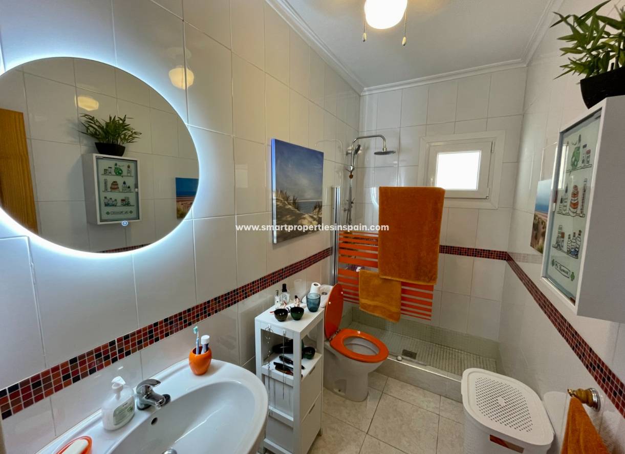Wederverkoop - Townhouse - La Marina - Urbanización La Marina