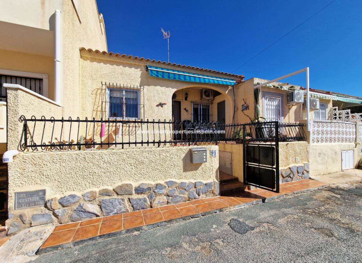 Wederverkoop - Townhouse - La Marina - Urbanización La Marina