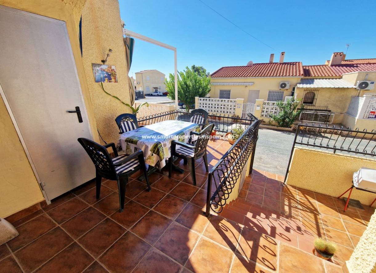 Wederverkoop - Townhouse - La Marina - Urbanización La Marina