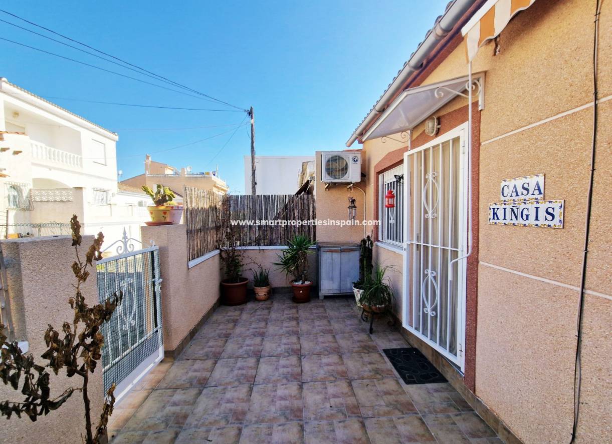 Wederverkoop - Townhouse - La Marina - Urbanización La Marina