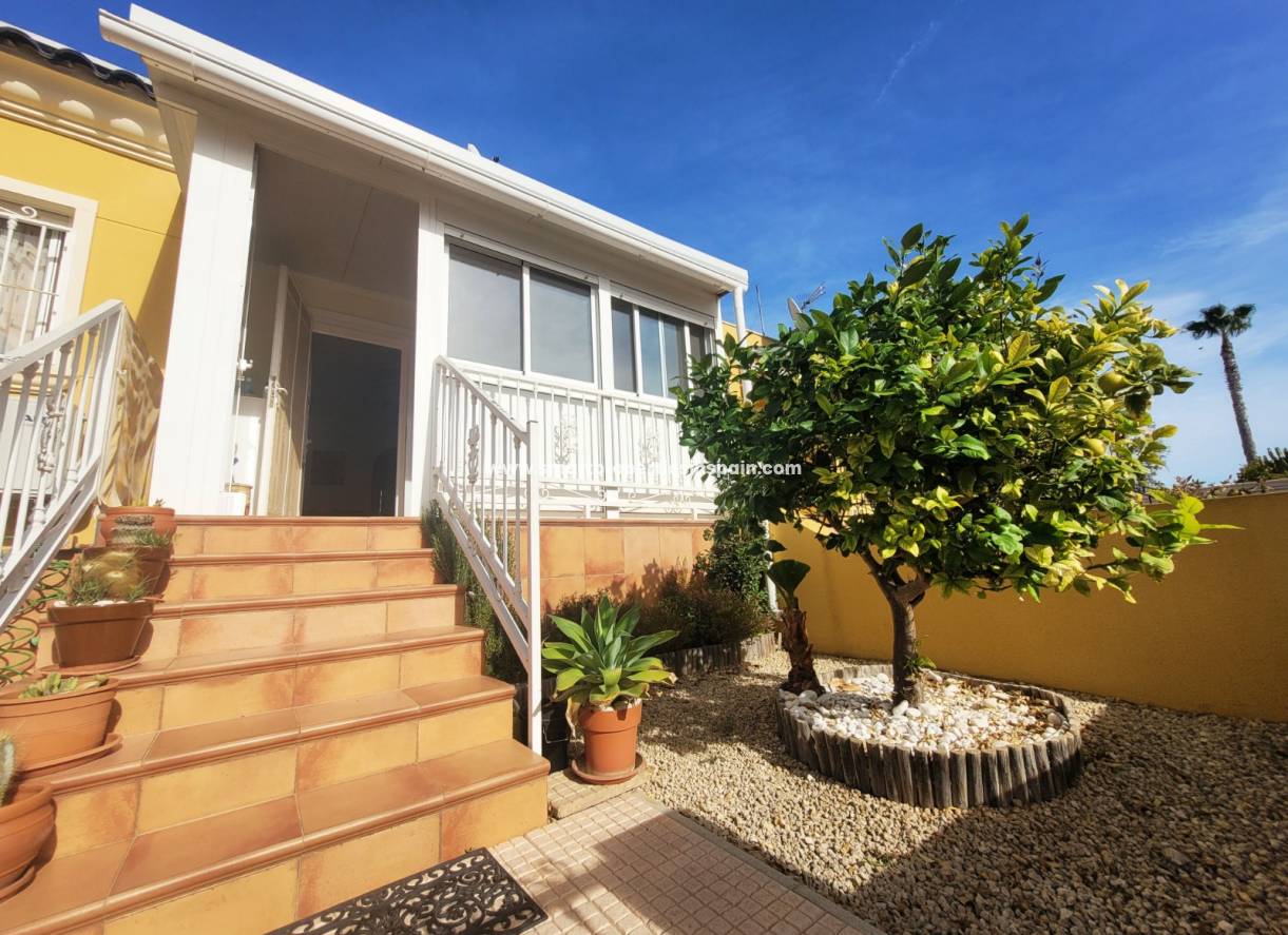 Wederverkoop - Townhouse - La Marina - Urbanización La Marina
