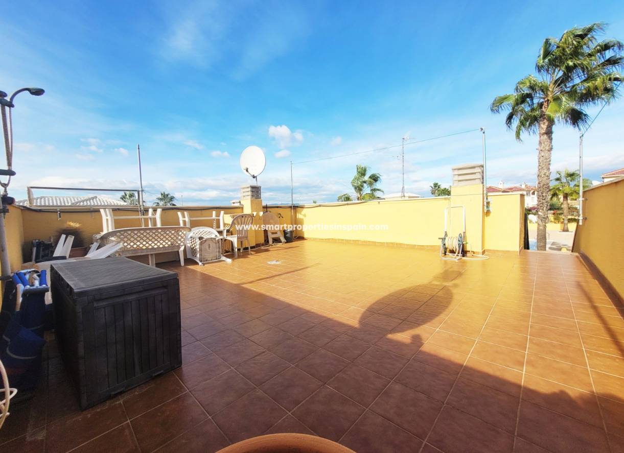 Wederverkoop - Townhouse - La Marina - Urbanización La Marina