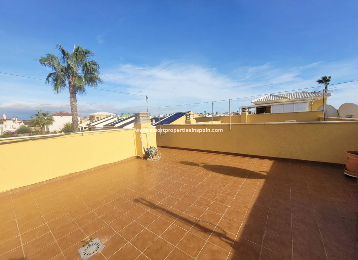 Wederverkoop - Townhouse - La Marina - Urbanización La Marina