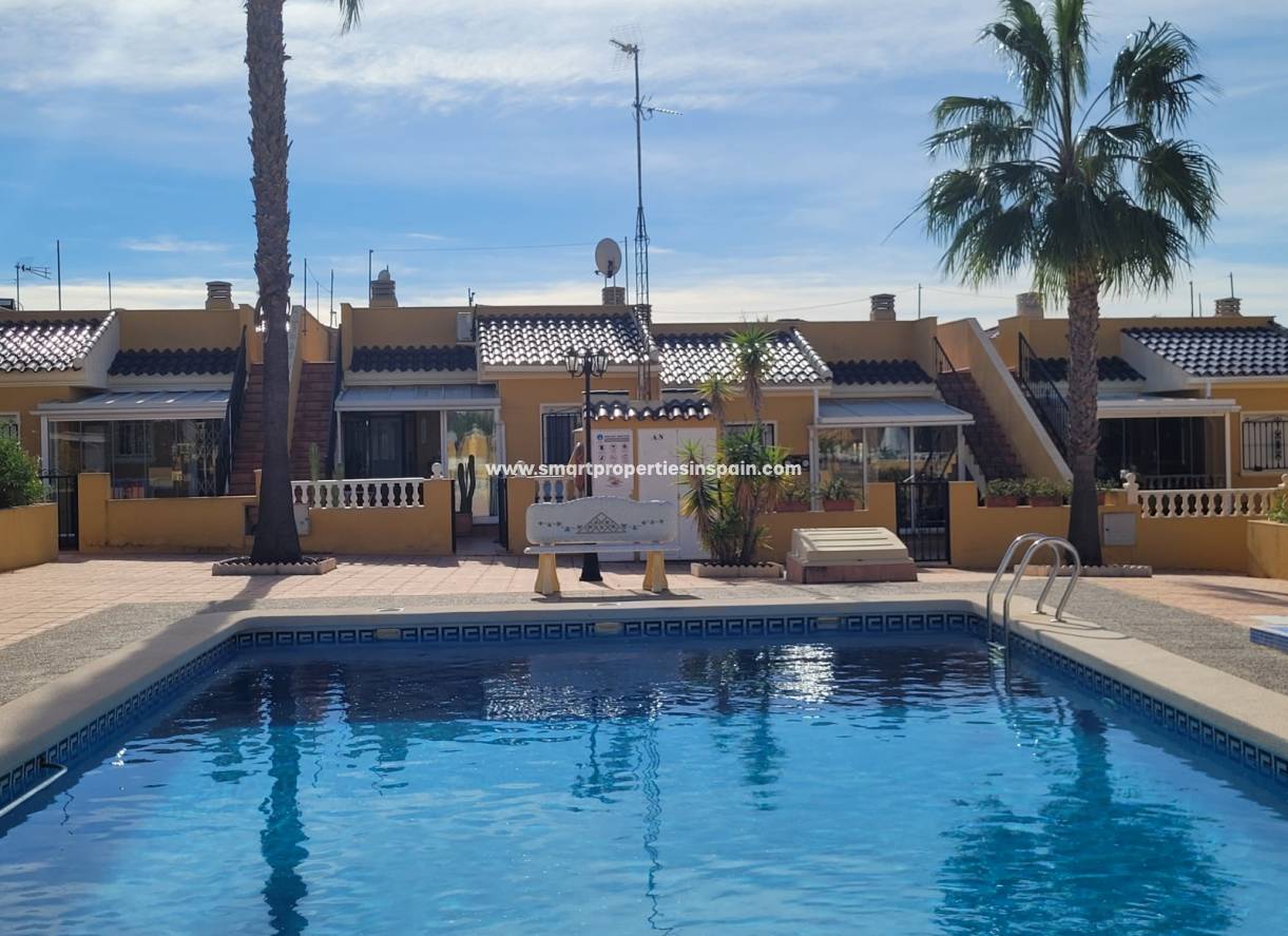 Wederverkoop - Townhouse - La Marina - Urbanización La Marina