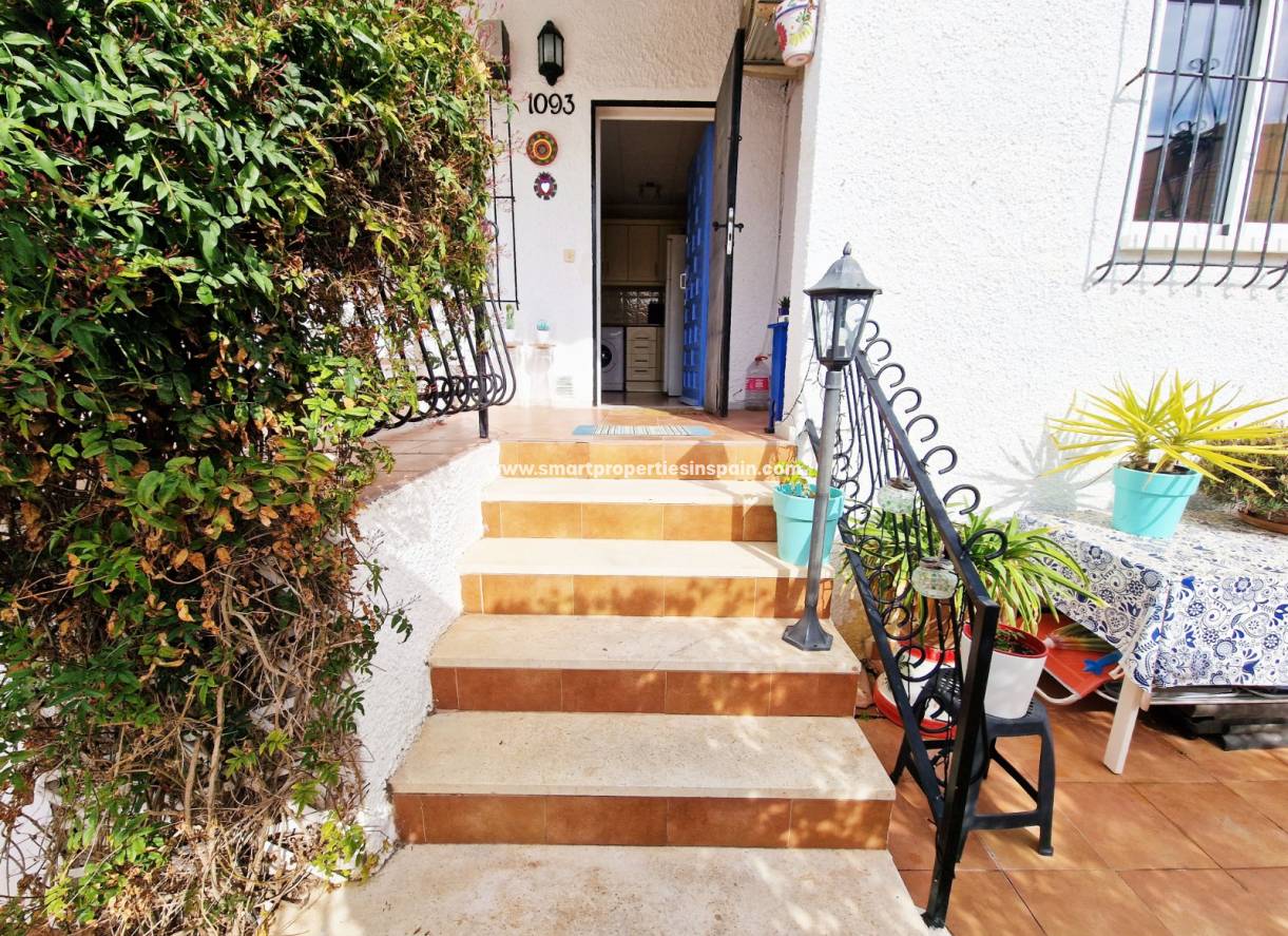 Wederverkoop - Townhouse - La Marina - Urbanización La Marina