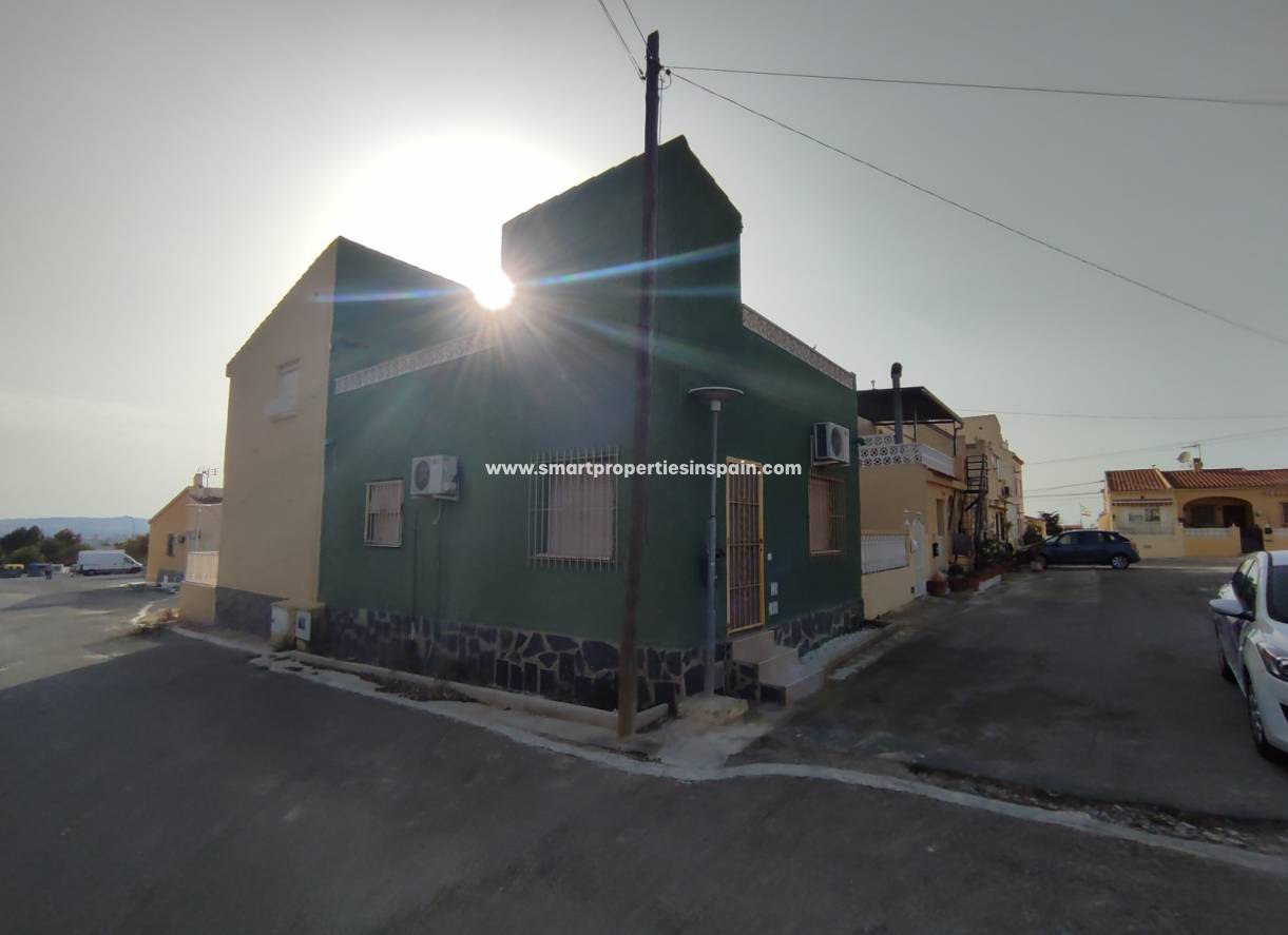 Wederverkoop - Townhouse - La Marina - Urbanización La Marina