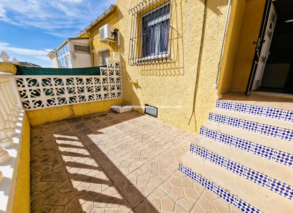 Wederverkoop - Townhouse - La Marina - Urbanización La Marina