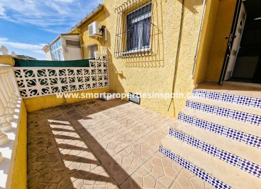 Wederverkoop - Townhouse - La Marina - Urbanización La Marina