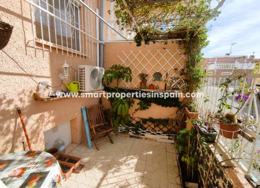 Wederverkoop - Townhouse - La Marina - Urbanización La Marina