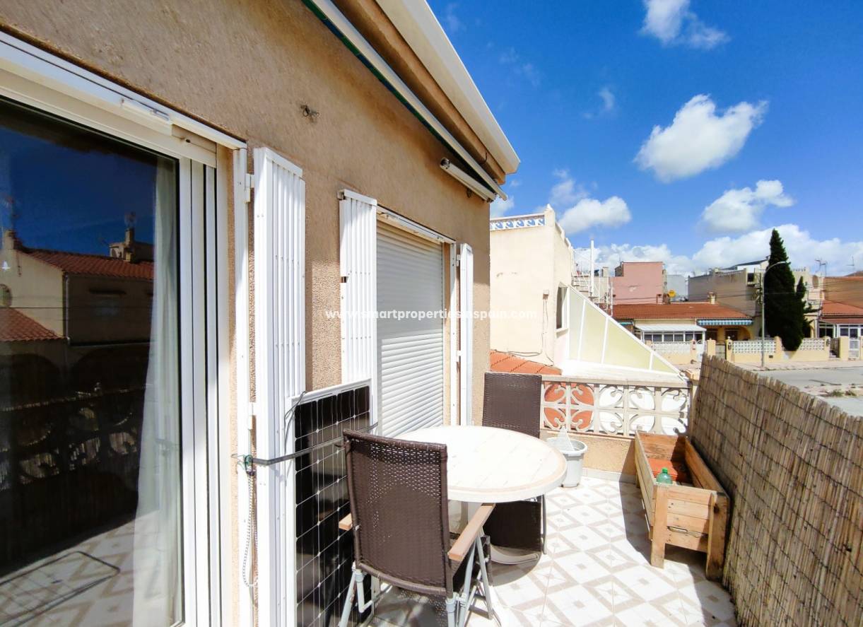Wederverkoop - Townhouse - La Marina - Urbanización La Marina