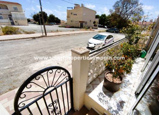 Wederverkoop - Townhouse - La Marina - Urbanización La Marina