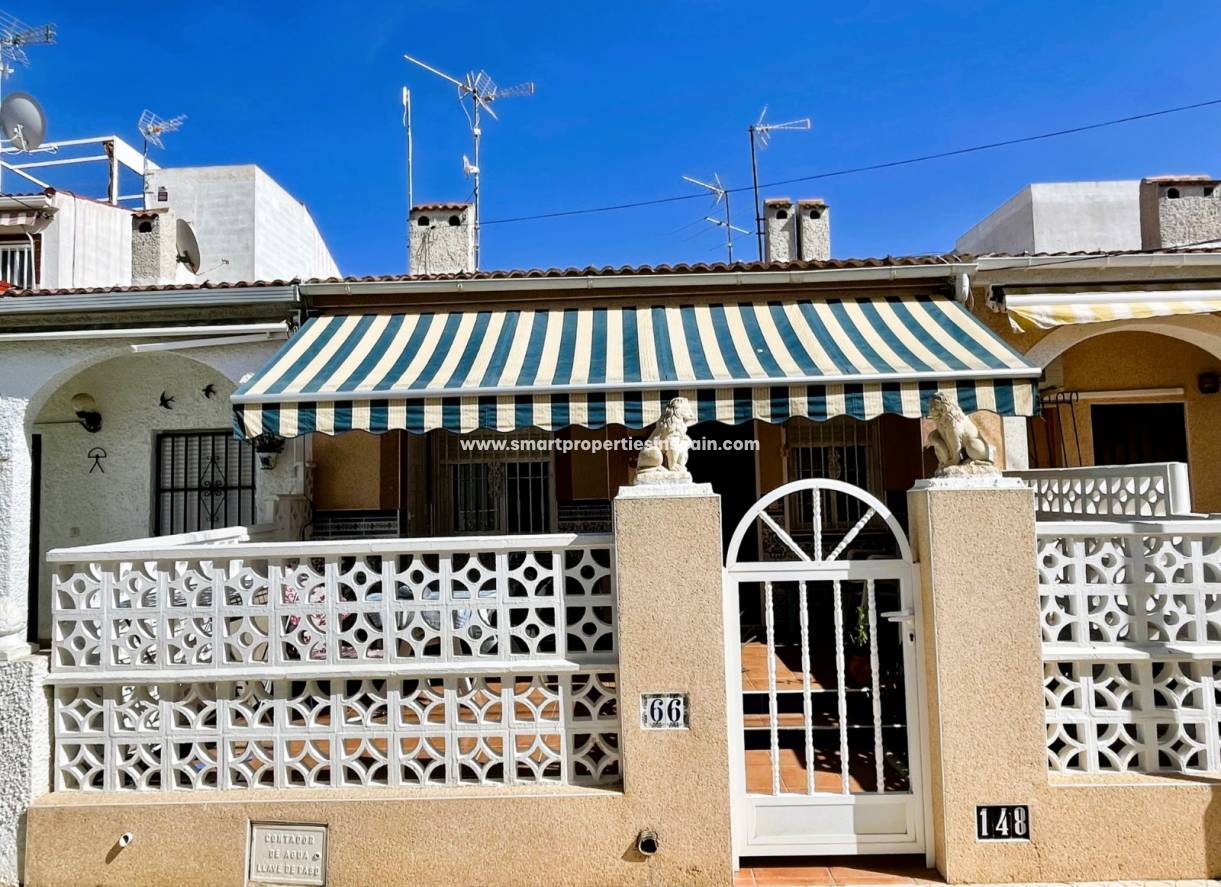 Wederverkoop - Townhouse - La Marina - Urbanización La Marina
