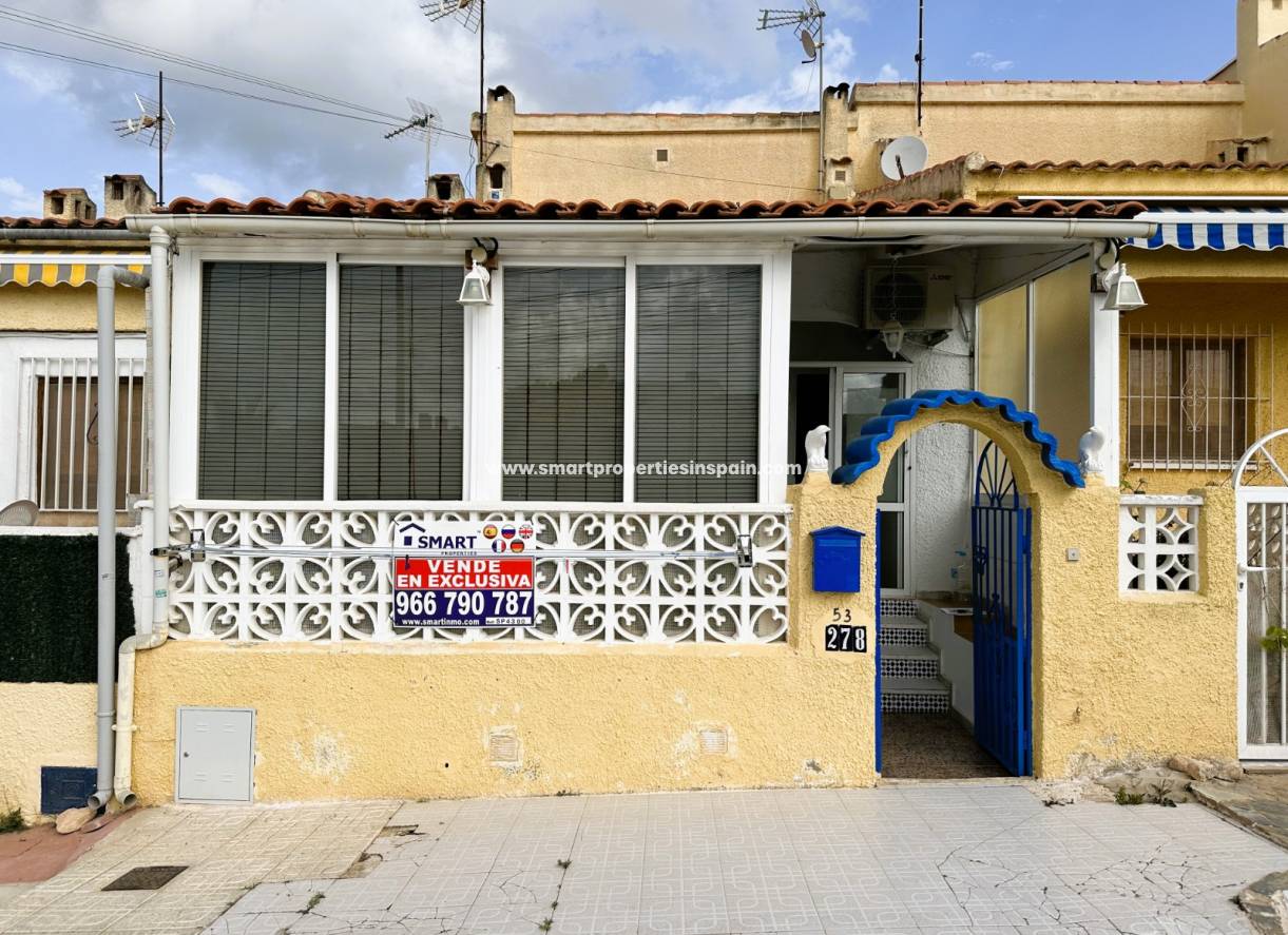 Wederverkoop - Townhouse - La Marina - Urbanización La Marina