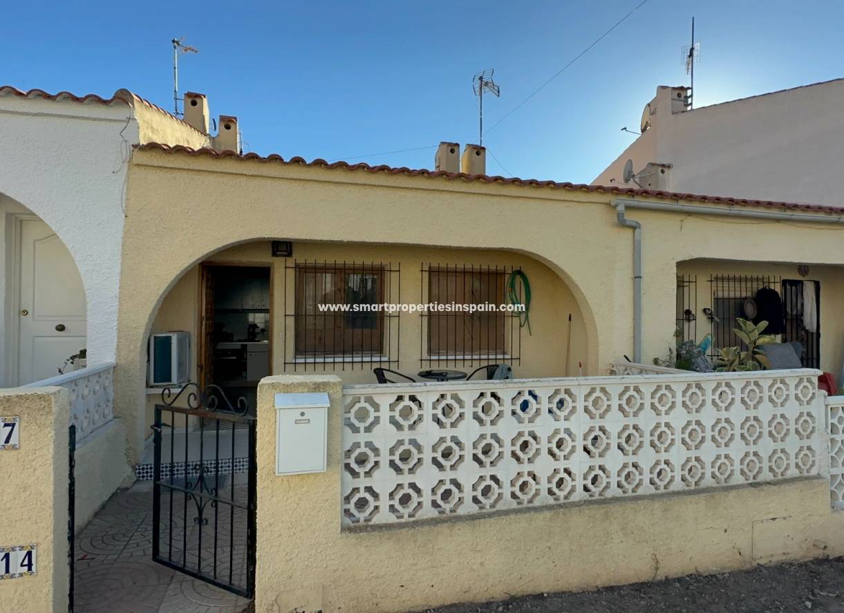 Wederverkoop - Townhouse - La Marina - Urbanización La Marina